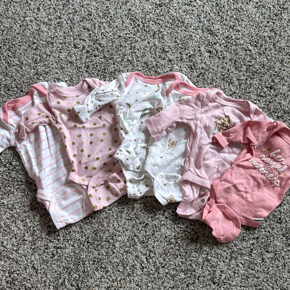 Gerber Preemie Onesies (6 pieces)